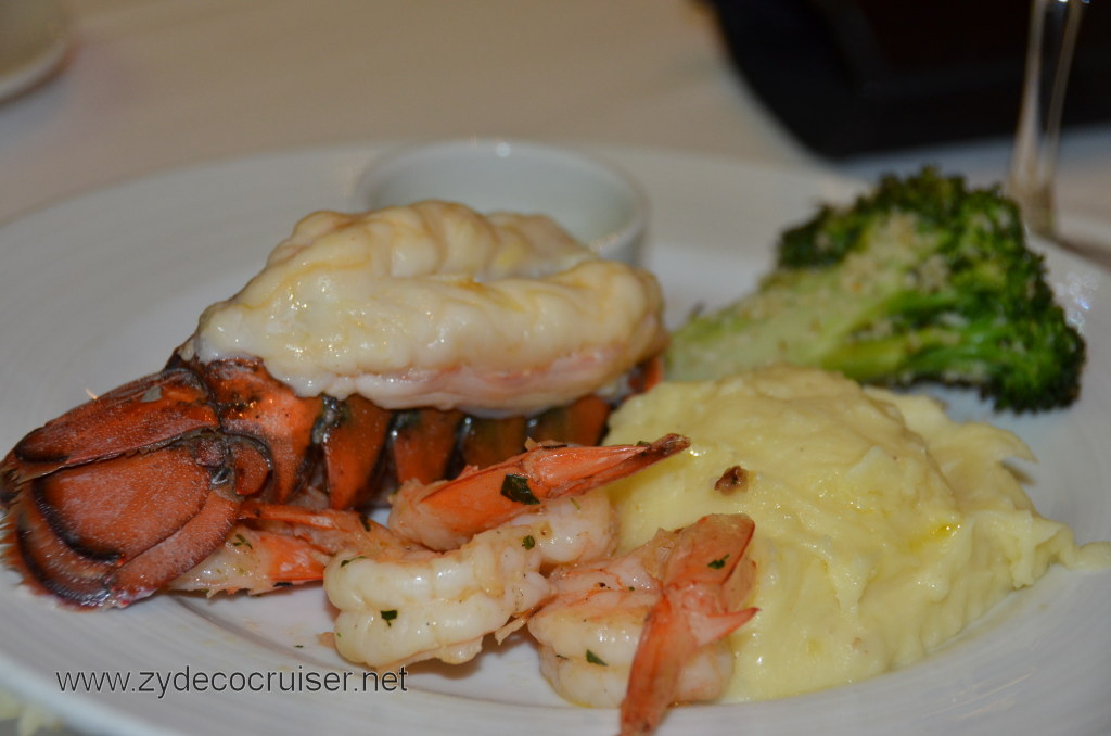 158: Carnival Magic, BC5, John Heald's Bloggers Cruise 5, Sea Day 1, MDR Dinner, Broiled Maine Lobster Tail with Jumbo Black Tiger Shrimp