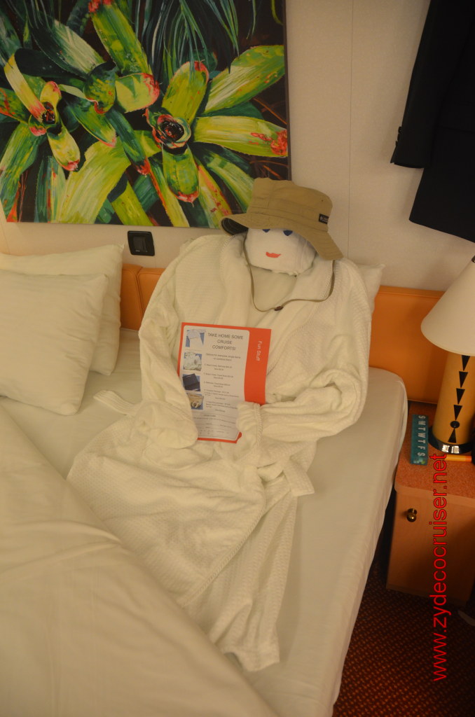 329: Carnival Magic, BC5, John Heald's Bloggers Cruise 5, Cozumel, Great Towel creation