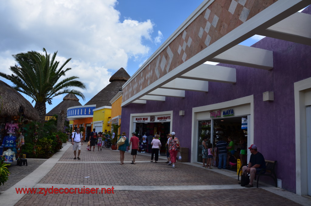 033: Carnival Magic, BC5, John Heald's Bloggers Cruise 5, Cozumel, Puerta Maya, 