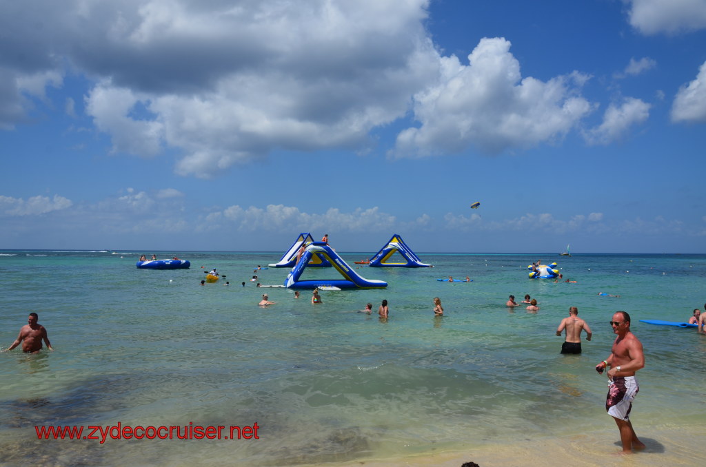 053: Carnival Magic, BC5, John Heald's Bloggers Cruise 5, Cozumel, Island Taxi Tour, Paradise Beach, 