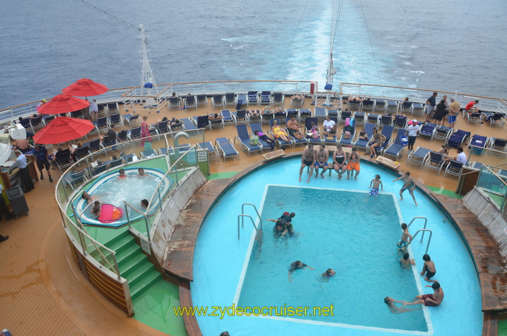 126: Carnival Magic, BC5, John Heald's Bloggers Cruise 5, Sea Day 3, Lido, Tides Pool