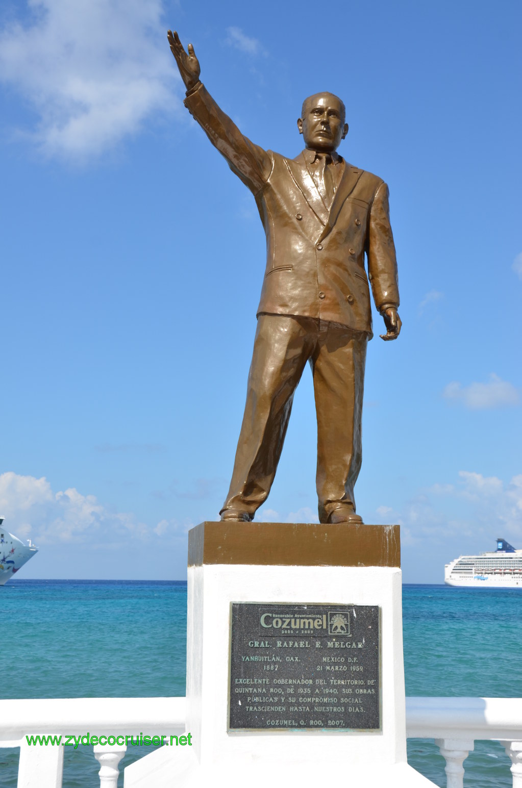 063: Carnival Conquest, Nov 18. 2011, Cozumel, Rafael E. Melgar statue