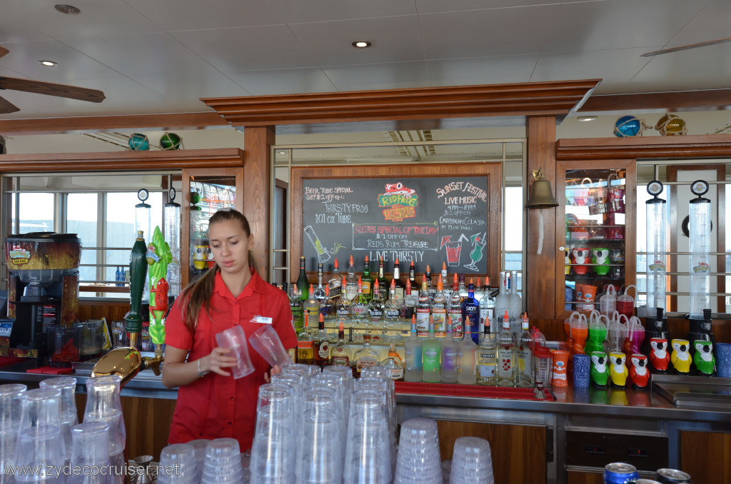 074: Carnival Conquest, New Orleans, Embarkation, RedFrog Rum Bar, 