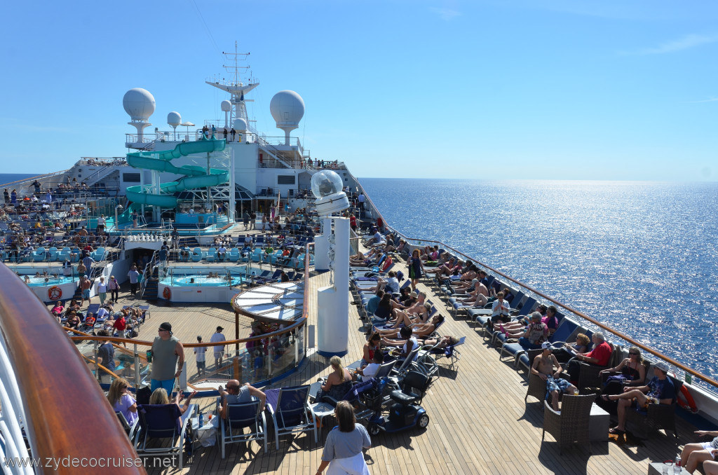 076: Carnival Conquest, Fun Day at Sea 1, Lido and Panorama Decks, 