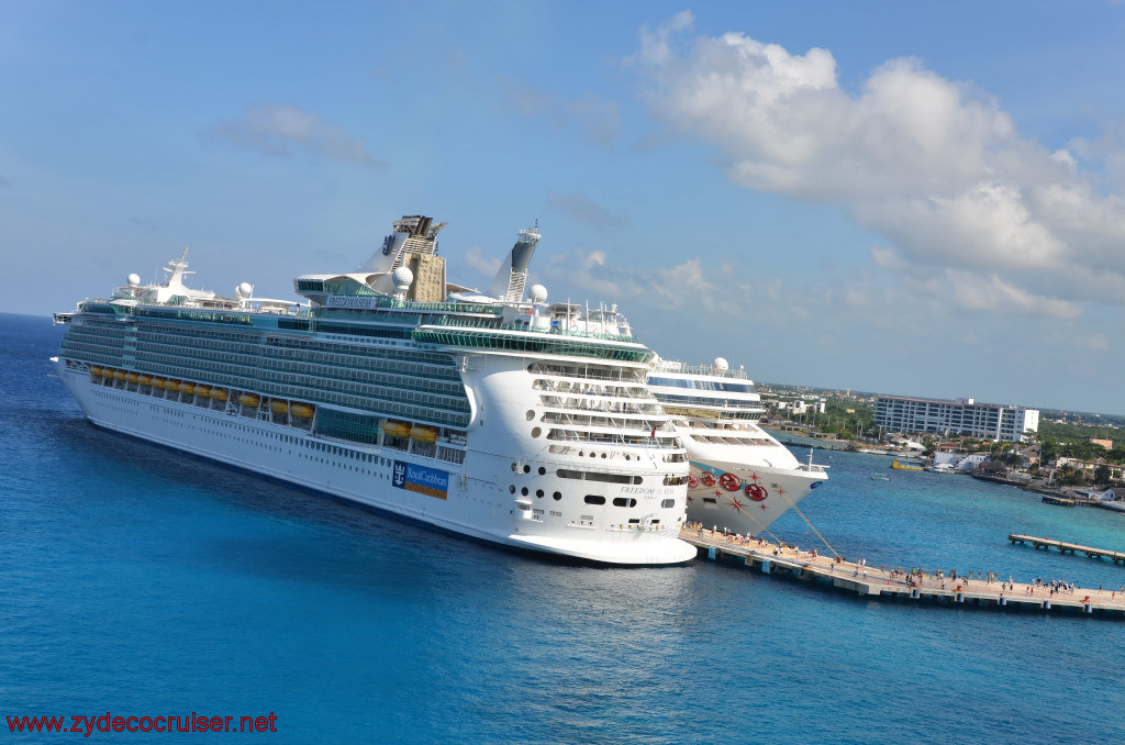 006: Carnival Conquest, Cozumel, RCCL and NCL ships at International Pier, 