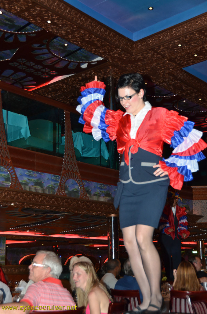 522: Carnival Conquest, Cozumel, MDR Dinner, Staff entertaining us, 