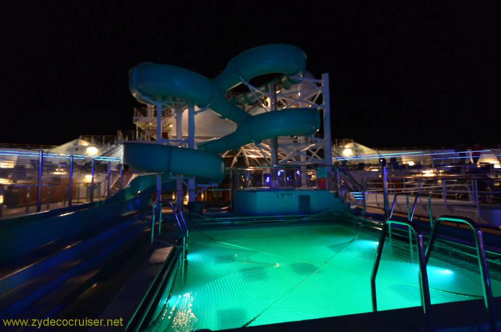 540: Carnival Conquest, Cozumel, Sun Pool and Waterslide at night, 