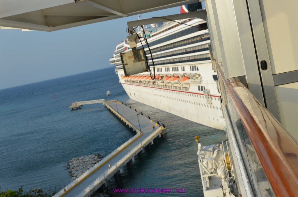 077: Carnival Conquest Cruise, Roatan, 