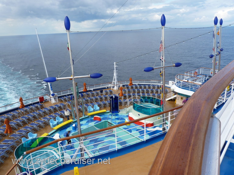 3703: Carnival Dream - Sunset Pool and Spas