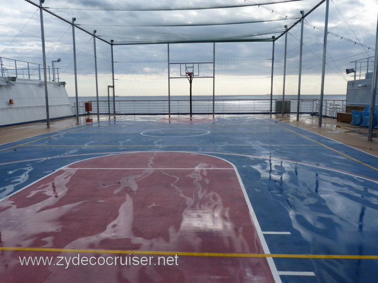 3709: Carnival Dream - Dream Team Basketball Court