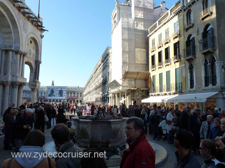 4522: Carnival Dream - Venice, Italy - exiting St Mark's Basilica - you can see the line waiting to enter