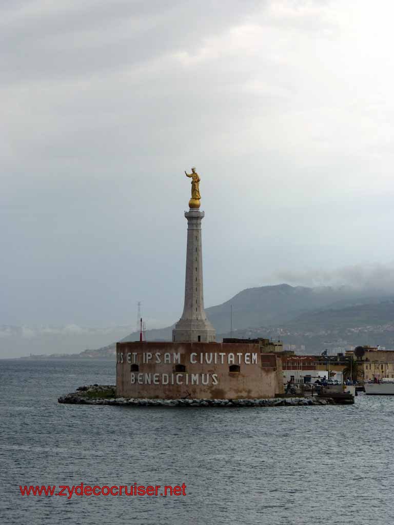 5530: Carnival Dream - Statue at the entrance to Messina Harbor - La Madonna della Lettera - Lady of the Letter - patron Saint of Messina - "Vos et ipsam civitatem benedicimus"