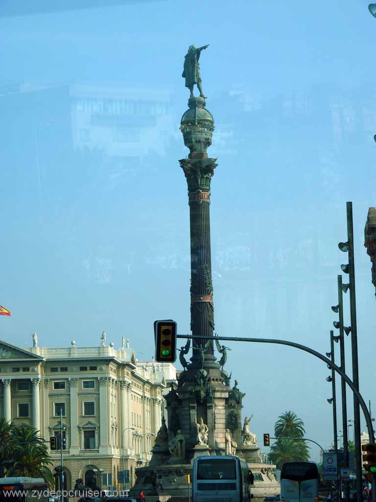 0133: Carnival Dream, Barcelona - Barcelona on the way Montserrat, Columbus Monument