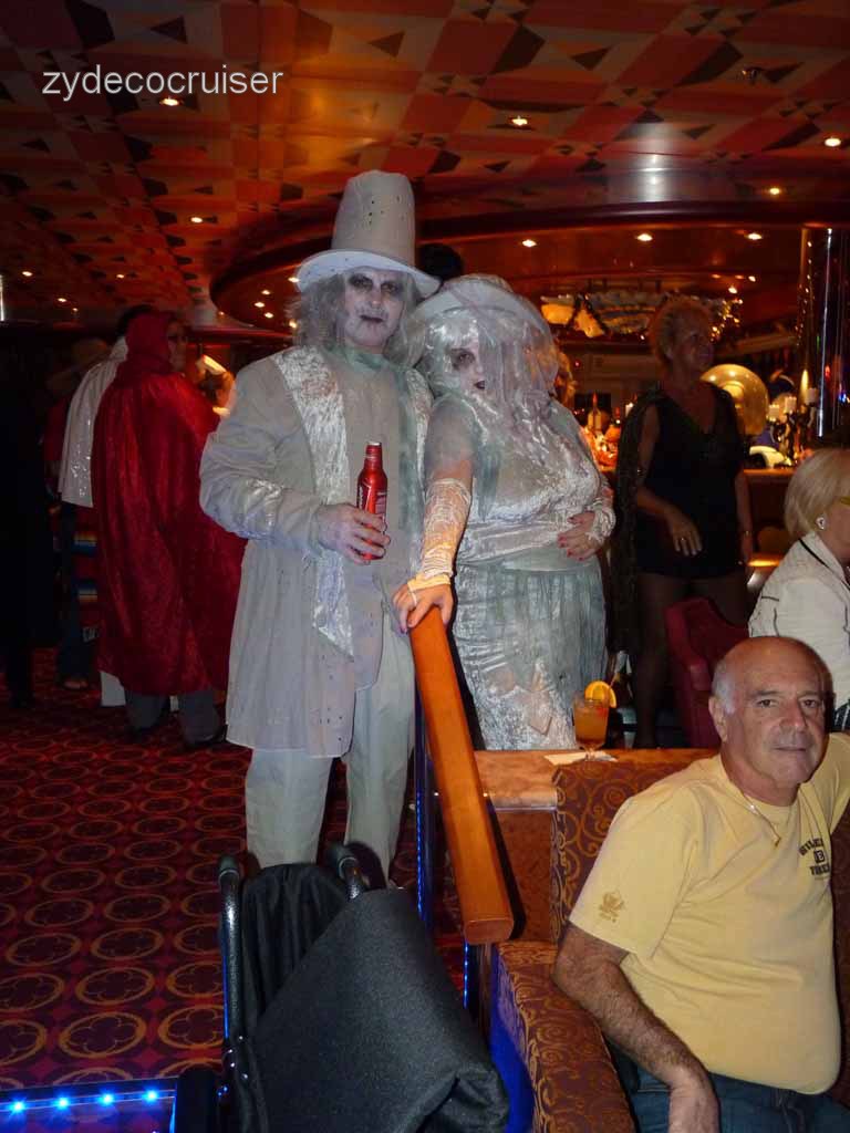 0945: Carnival Dream, Halloween 2009, 