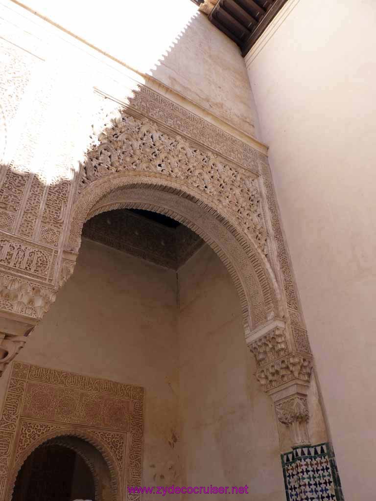 Alhambra 208