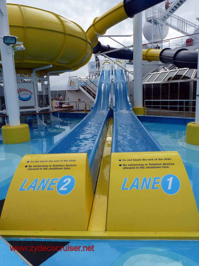 2086: Carnival Dream, Transatlantic Cruise, Intermediate Water Slides