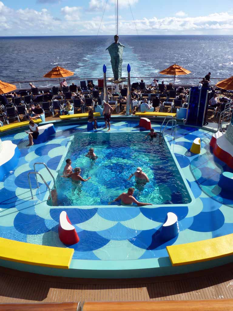 1820: Carnival Dream, Transatlantic Cruise, Sunset Pool