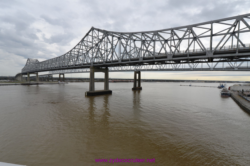 052: Carnival Elation, New Orleans, Embarkation, a different bridge - Crescent City Connection