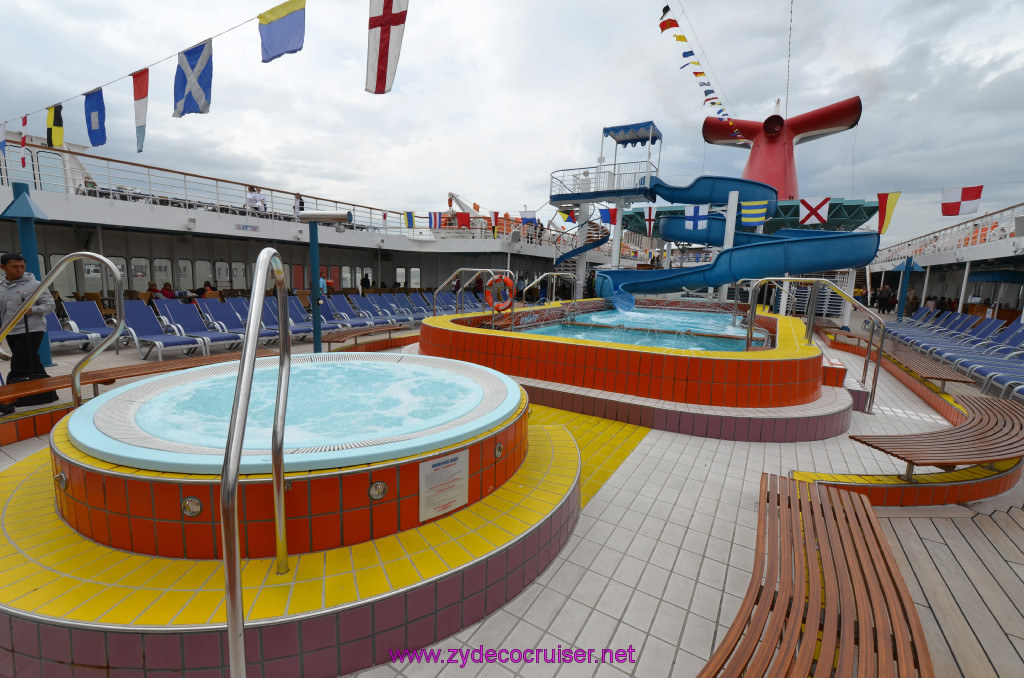 063: Carnival Elation, New Orleans, Embarkation, Lido, Jacuzzi and Main Pool