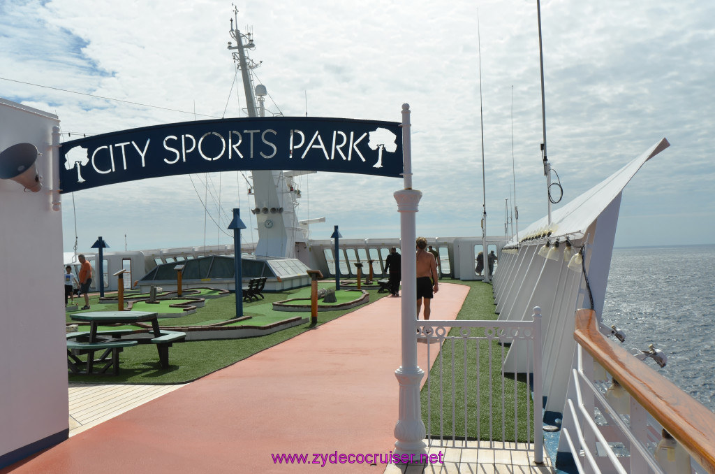 099: Carnival Elation, Fun Day at Sea 1, City Sports Park