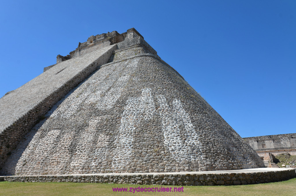 081: Carnival Elation, Progreso, Uxmal, Magician Pyramid, 