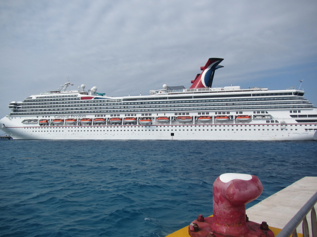 001: Carnival Elation Cruise, Cozumel, Deluxe Beach Catamaran Sail and Snorkel,