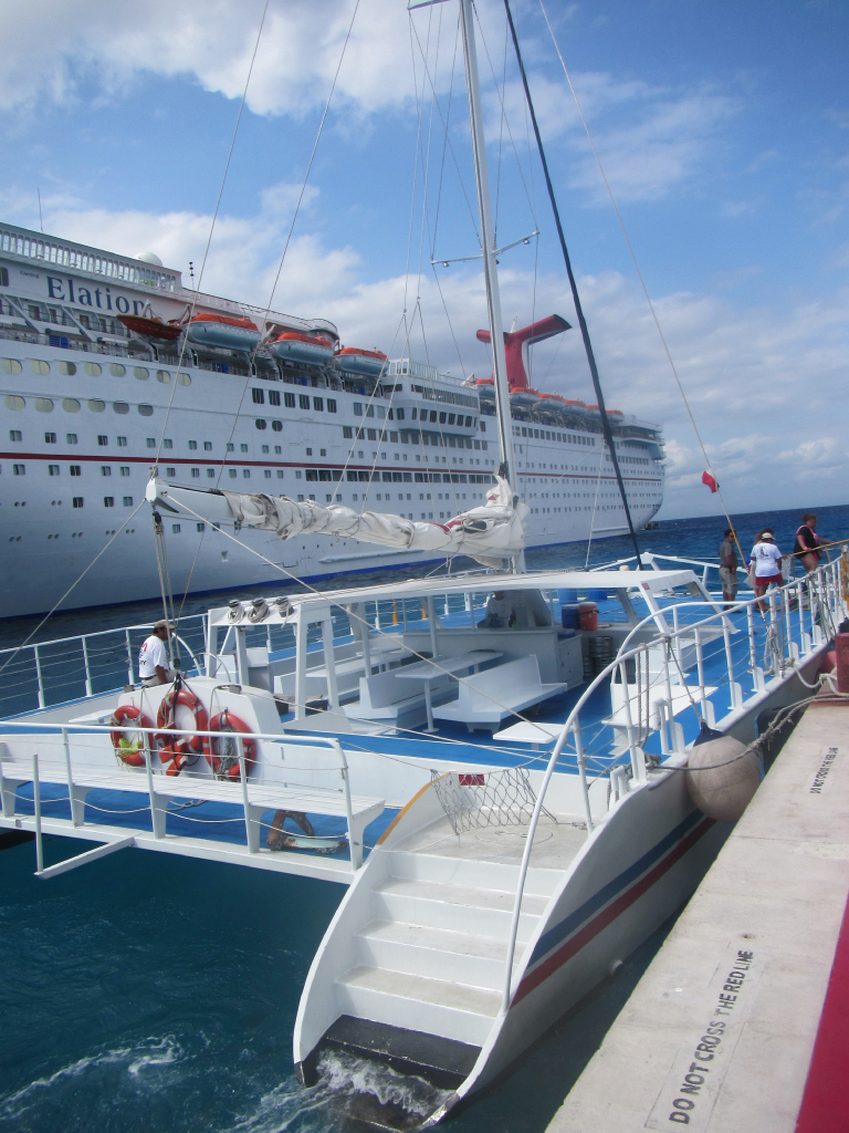 082: Carnival Elation Cruise, Cozumel, Deluxe Beach Catamaran Sail and Snorkel,