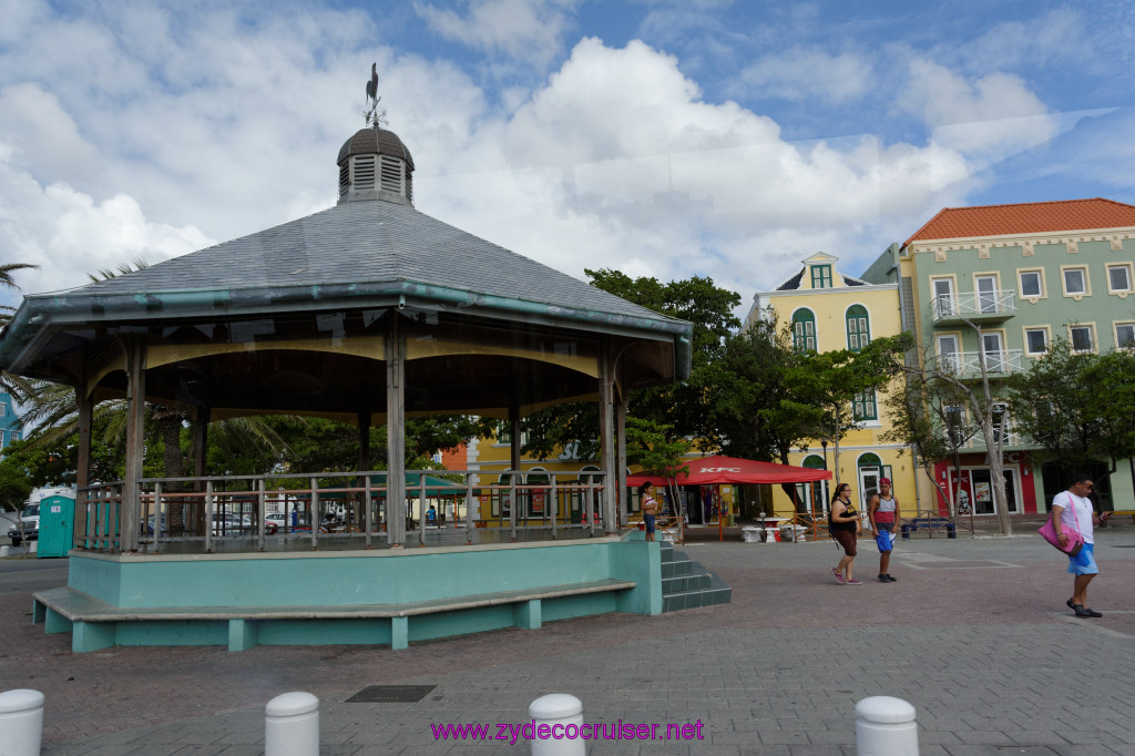 046: Carnival Freedom Reposition Cruise, Curacao, Private tour arranged with Petertrips