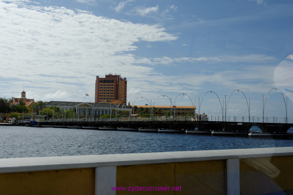 052: Carnival Freedom Reposition Cruise, Curacao, Private tour arranged with Petertrips