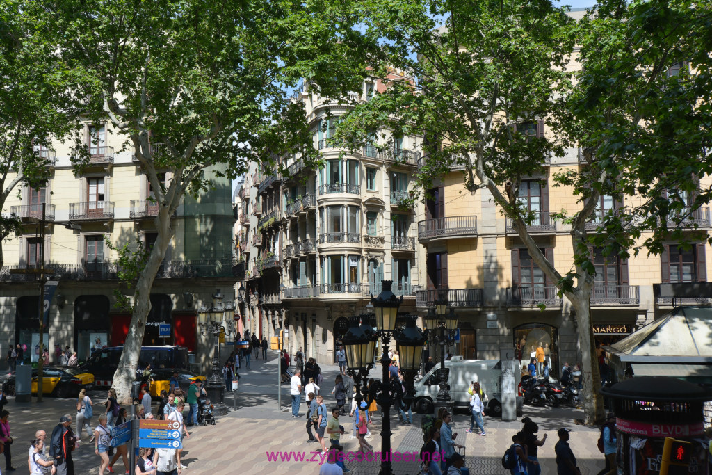 201: La Rambla Walkabout, Barcelona, 