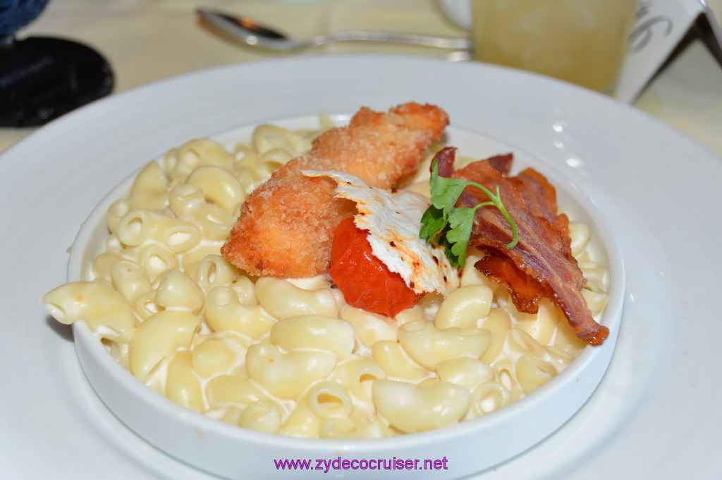 030: Carnival Cruise Seaday Brunch, Mac n' Cheese with Chicken and Bacon