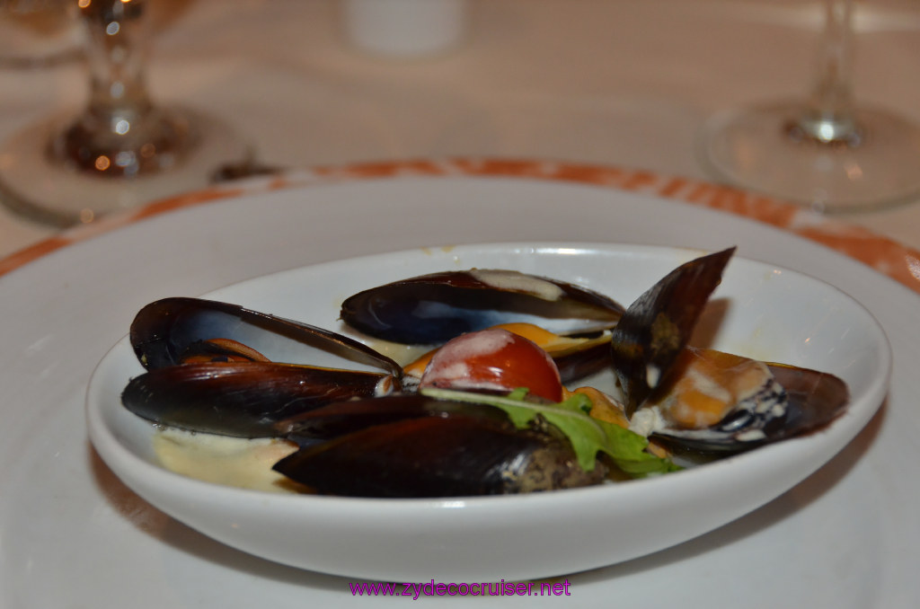 Steamed Maine Mussels in a White Wine and Pernod Broth