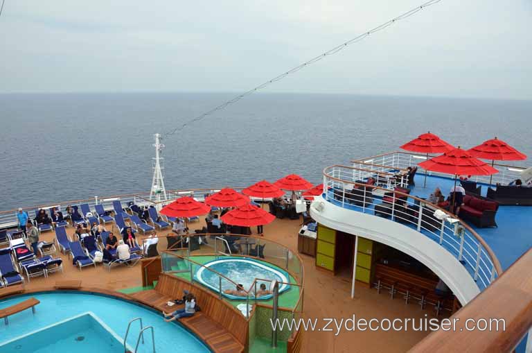 076: Carnival Magic Inaugural Cruise, Sea Day 1, Aft Tides Pool Area, 