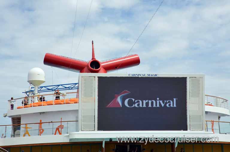 004: Carnival Magic, Inaugural Cruise, Sea Day 2, 