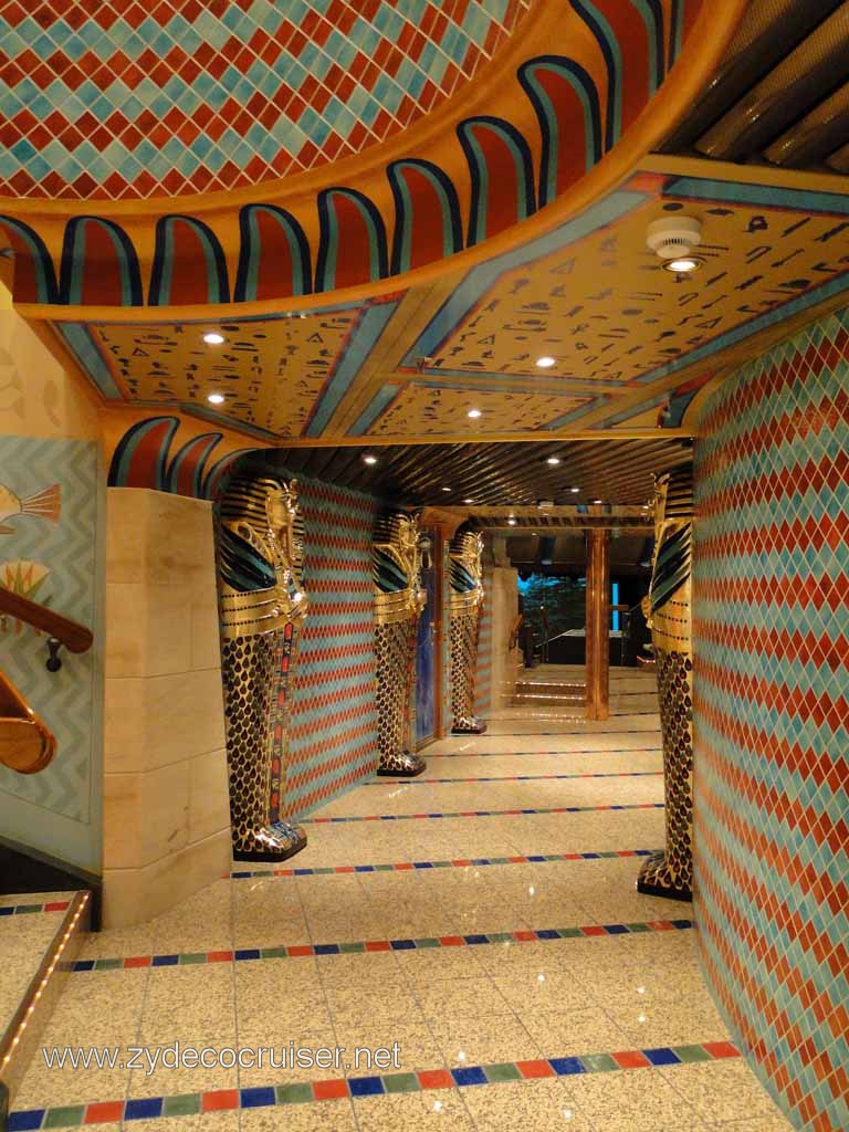 042: Carnival Spirit, Inside Passage, Pharaoh's Palace Main Lounge