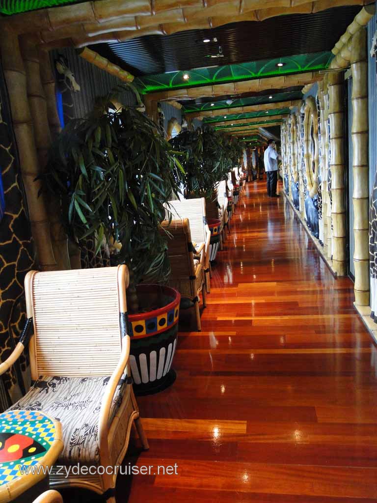 047: Carnival Spirit, Inside Passage, The Jungle Interior Promenade