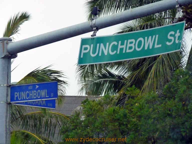 436: Carnival Spirit, Honolulu, Hawaii, Pearl Harbor VIP and Military Bases Tour, Punchbowl Street
