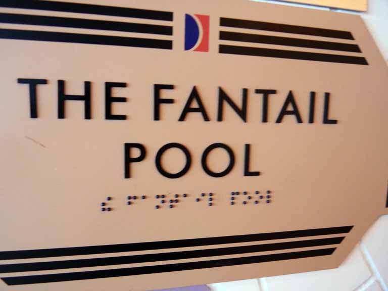 017: Carnival Spirit, Sea Day 1 - The Fantail Pool