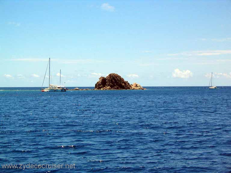 390: Sailing Yacht Arabella - British Virgin Islands - Cooper Island - Cistern Rock