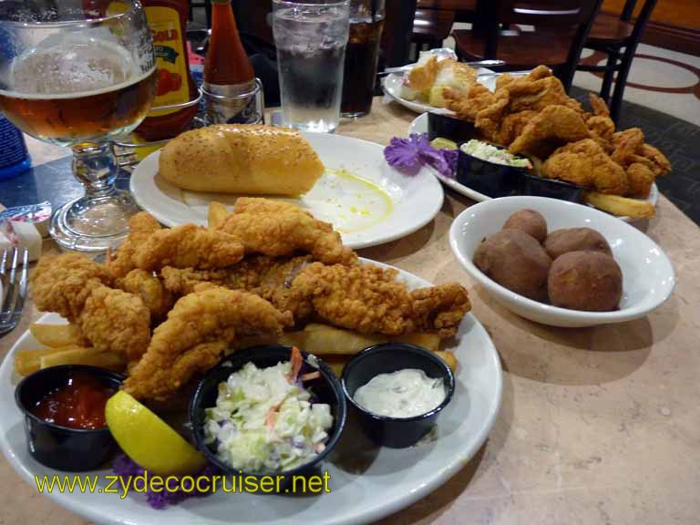 011: Deanie's, New Orleans, French Quarter, Fried Shrimp and Fried Catfish