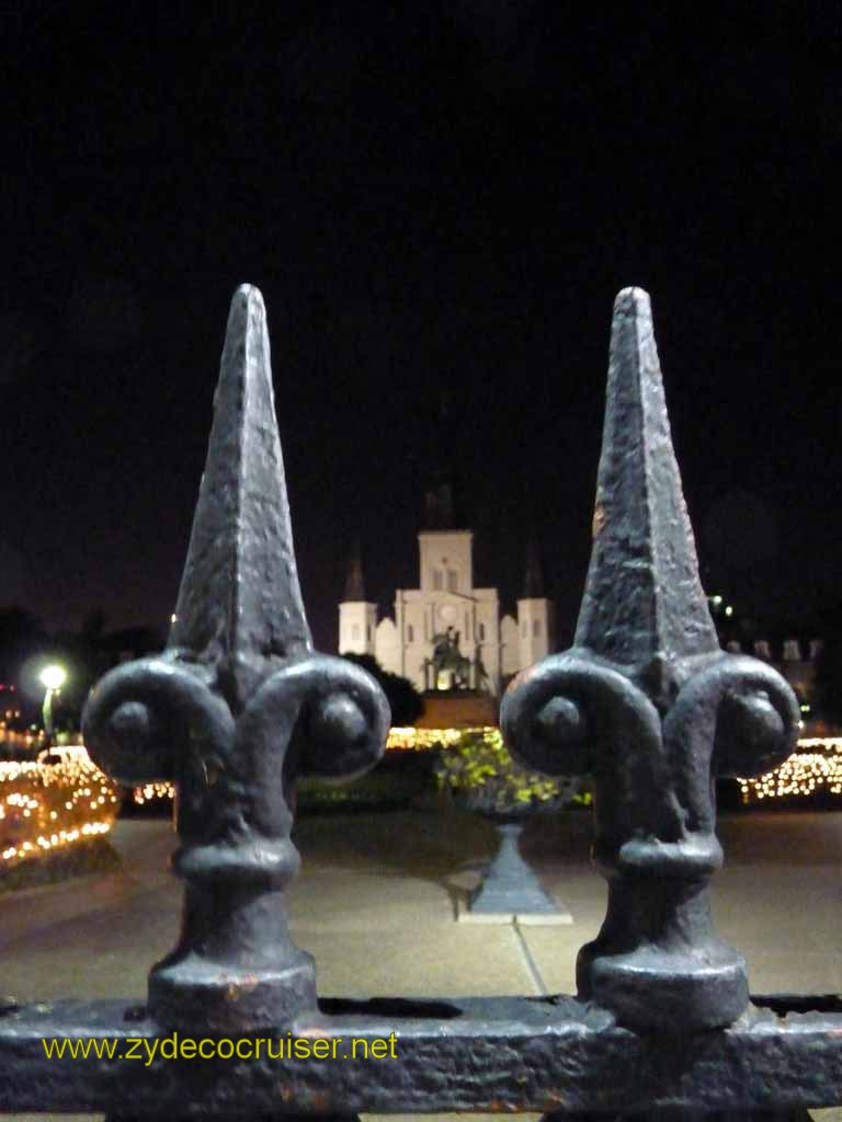 398: Christmas, 2009, New Orleans, LA, Jackson Square and St Louis Cathedral at night
