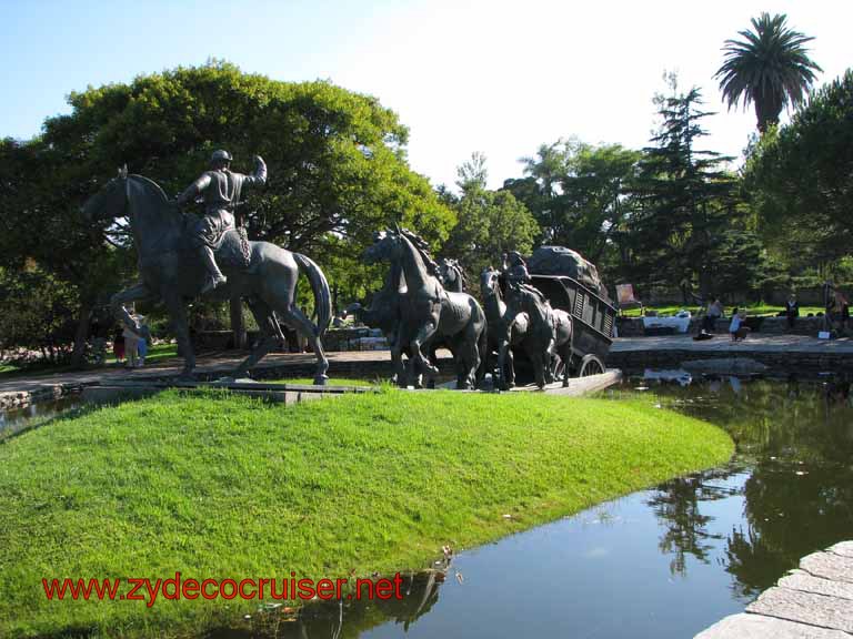 066: Carnival Splendor, Montevideo - La Carreta (The Covered Wagon) Monument