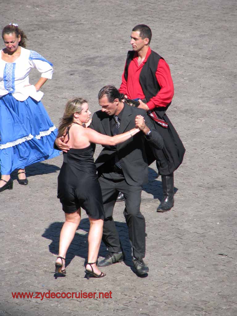 159: Carnival Splendor, Montevideo - Dancers entertaining the ship at dock