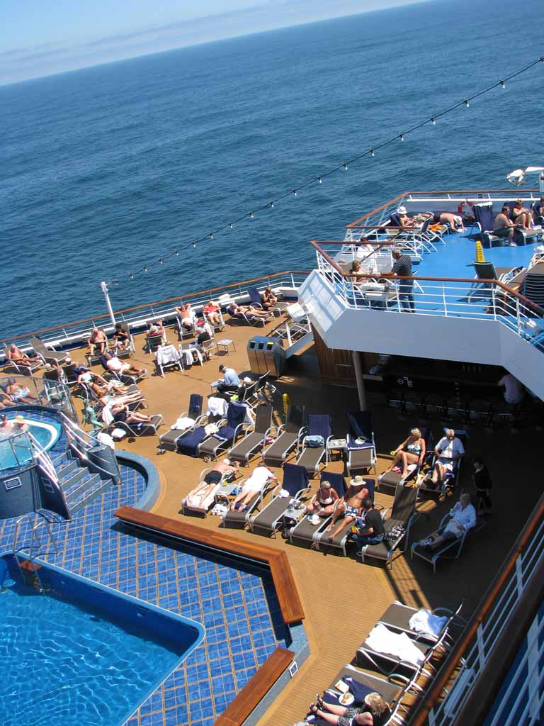 008: Carnival Splendor, South America Cruise, Sea Day 4, 