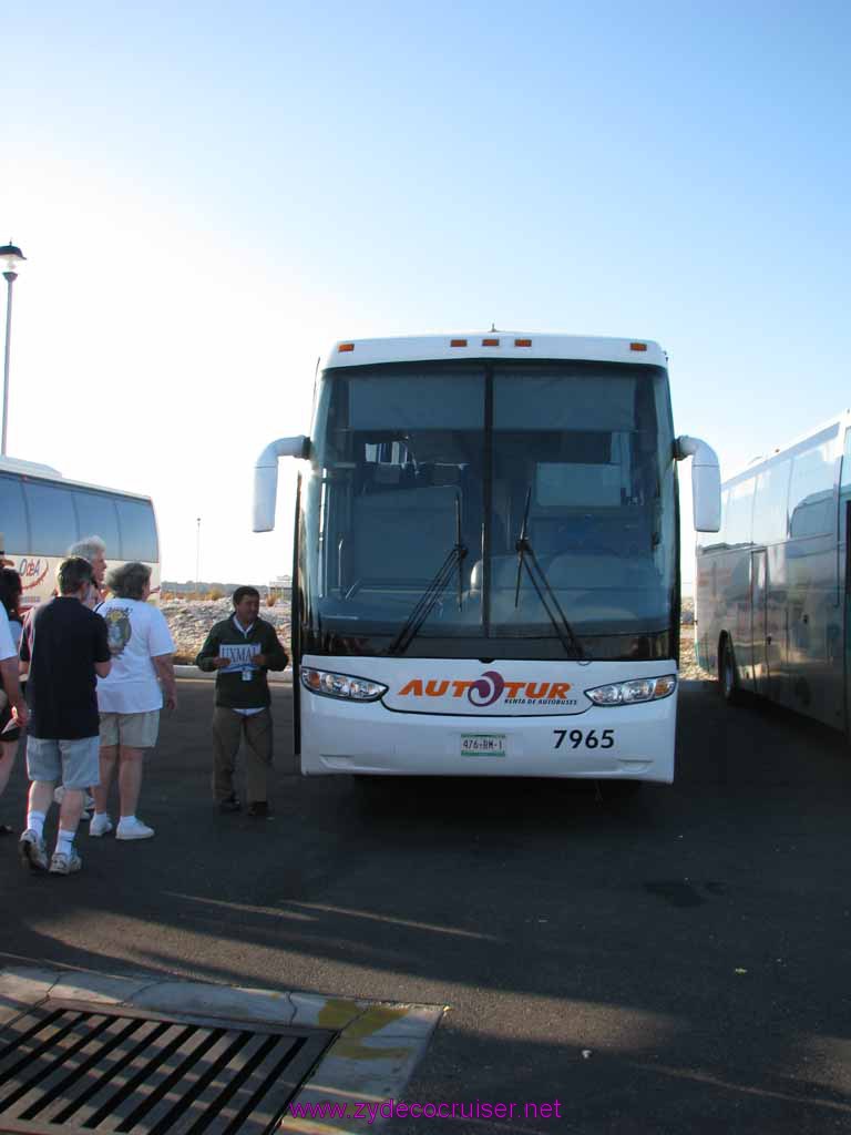 009: Carnival Fantasy, John Heald Bloggers Cruise 2, Progreso, Our tour bus for Uxmal