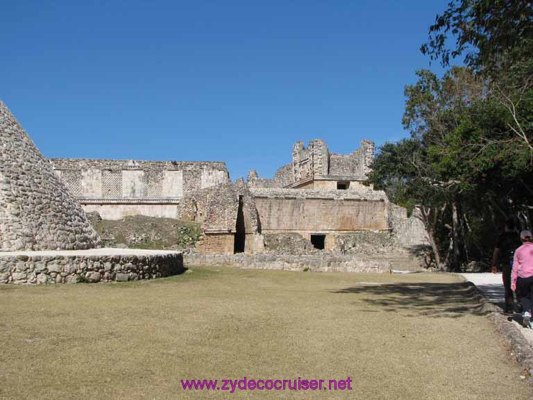 028: Carnival Fantasy, John Heald Bloggers Cruise 2, Progreso, Uxmal tour, 