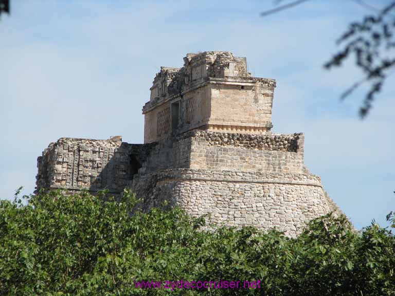 087: Carnival Fantasy, John Heald Bloggers Cruise 2, Progreso, Uxmal tour, 