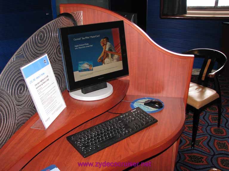 010: Carnival Fantasy, John Heald's Blogger's Cruise 2, Fun Day at Sea, 