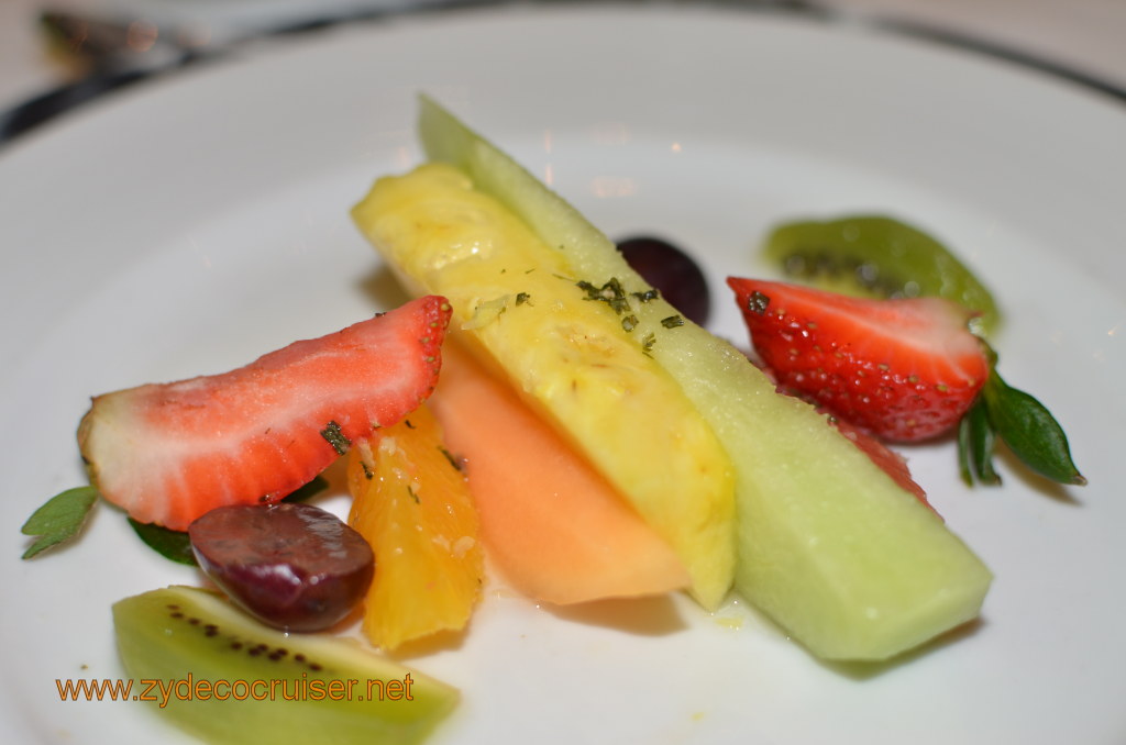 092: Carnival Magic, BC5, John Heald's Bloggers Cruise 5, Embarkation Day, MDR Dinner, Tropical Fruits, 