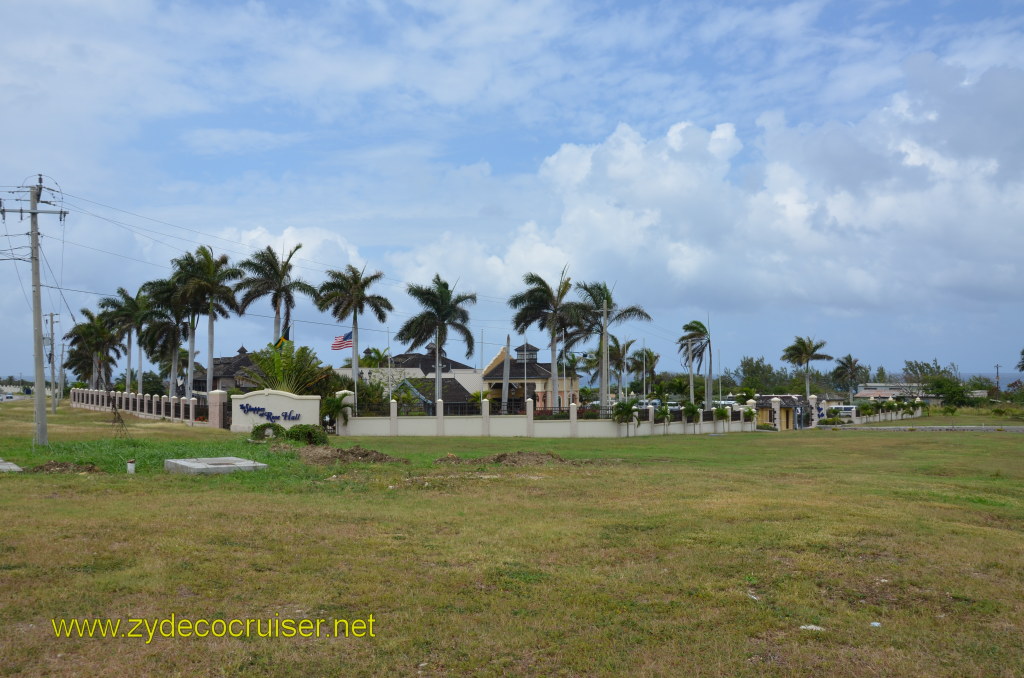 029: Carnival Magic, BC5, John Heald's Bloggers Cruise 5, Montego Bay, Jamaica, The Shops at Rose Hall - fading away.